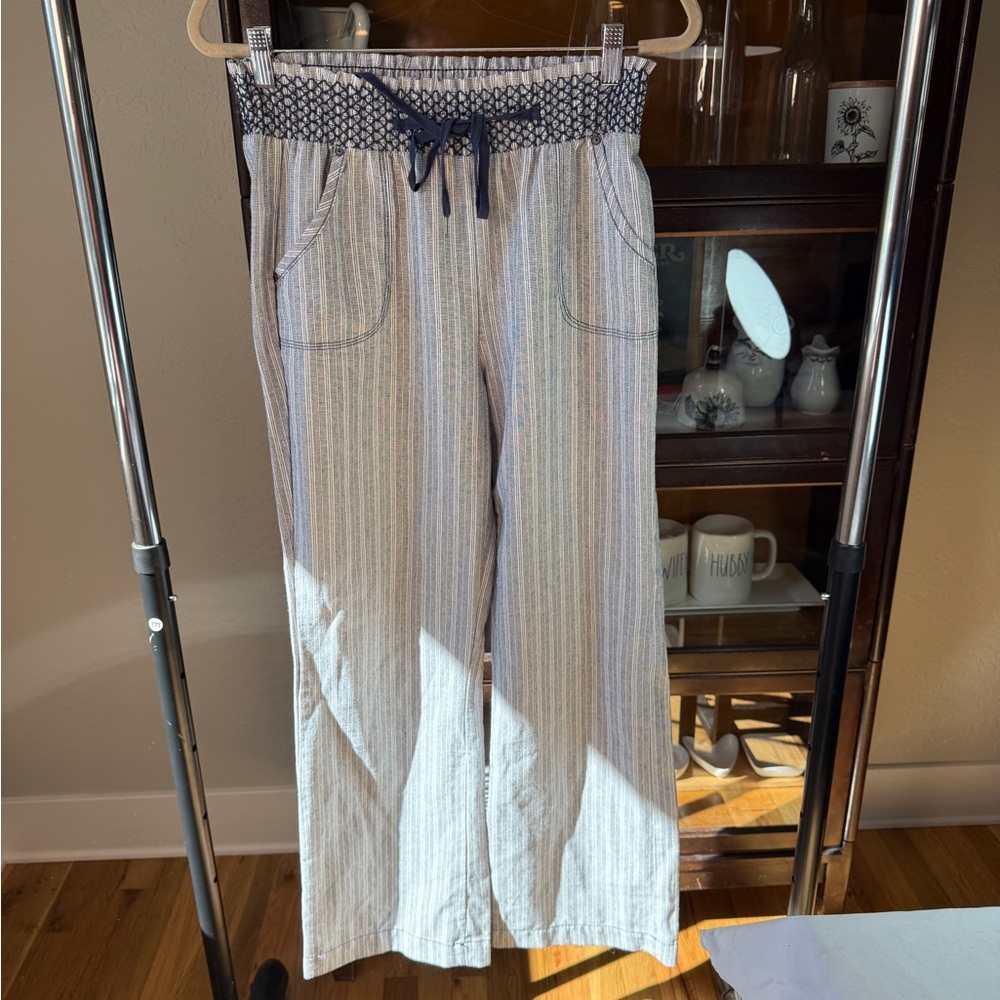 Ci Sono Cream Multi-Striped Wide Leg Pants with Navy Smocked Waistband